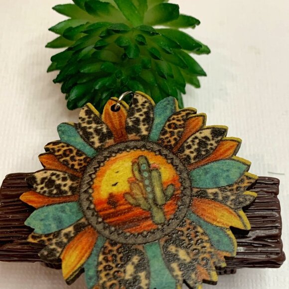Cactus Earring, Boho Earring, Western Earring, Leopard Print Earring, Gift Idea - Picture 3 of 4